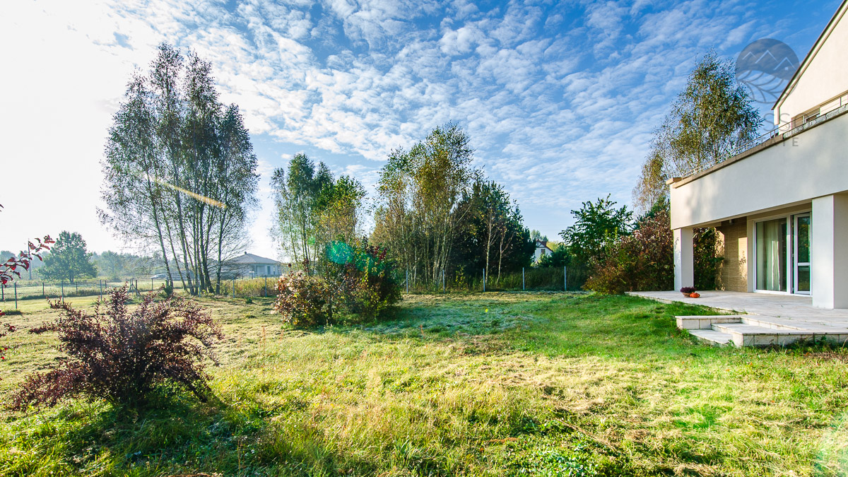 Besso Estate Nieruchomości dom Zalesie Górne Uwieliny